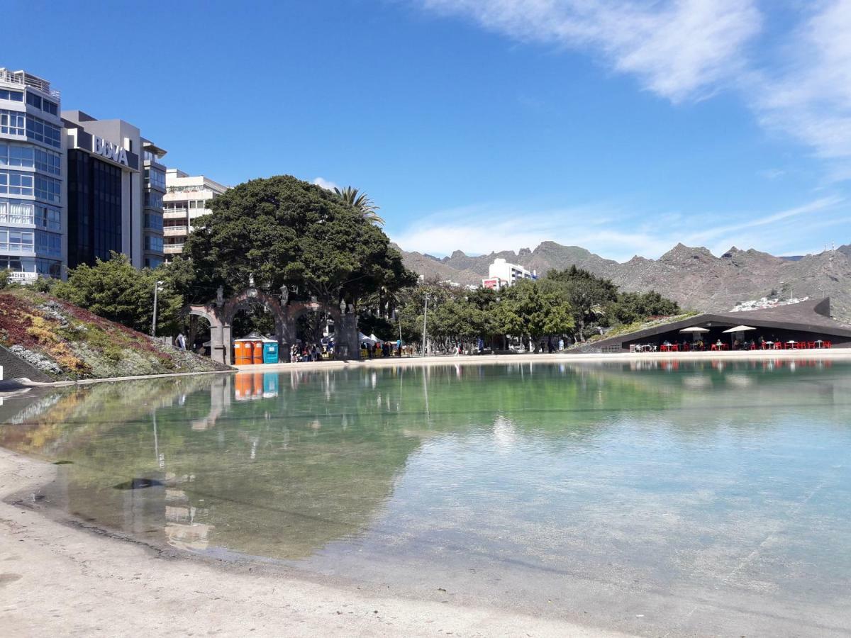 Appartamento Frontline Santa Cruz with sea view Esterno foto
